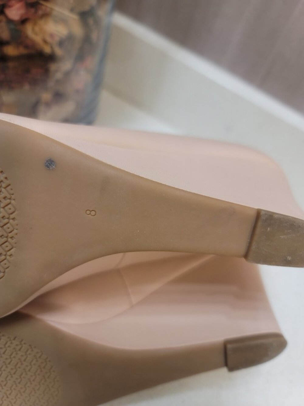 Tory Burch Leather Chelsea 65MM Medallion Wedge In Pink Size 8 - Picture 8 of 10